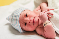 Geboorte-VBAC-4 De baby is geboren na een VBAC bevalling